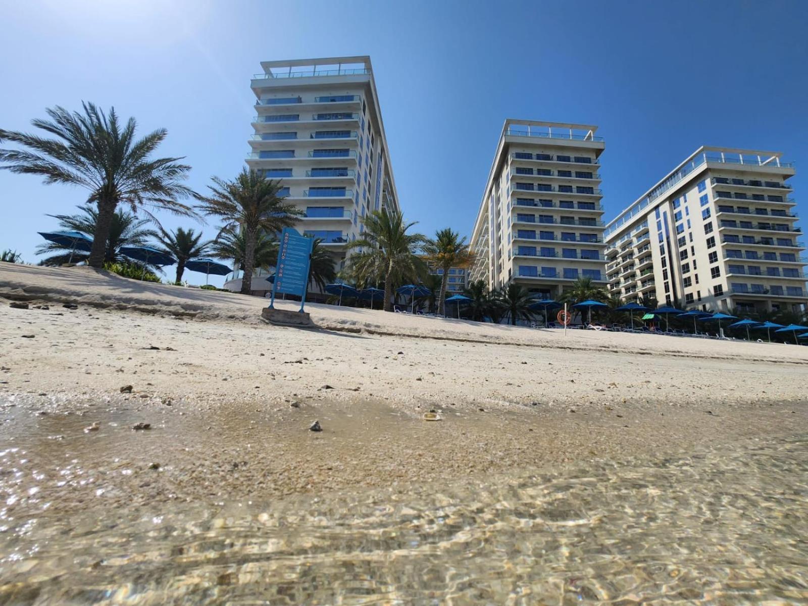 Marjan Island Beautiful Apartment Sea Side View Beach Luxury Rooms Ras Al Khaimah Uae Exterior foto